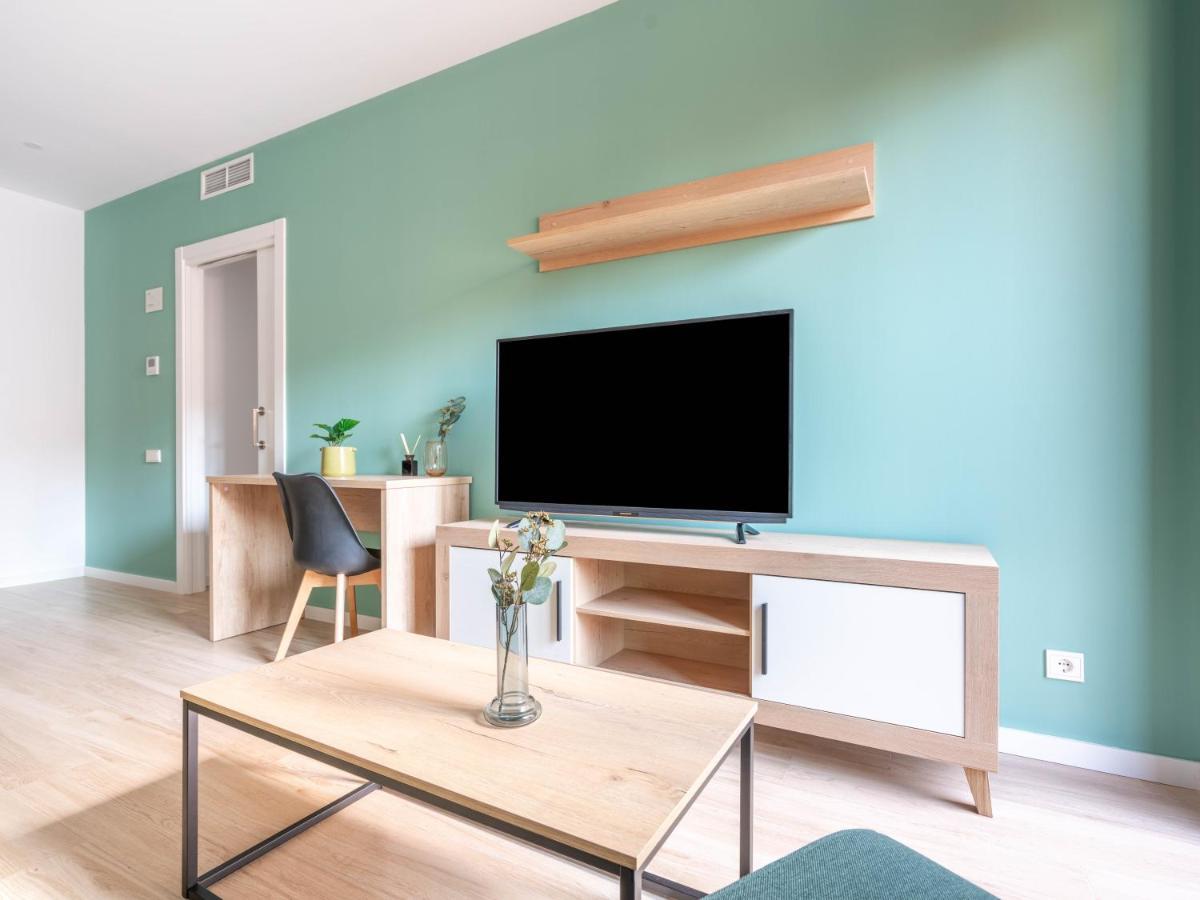 Limehome Barcelona Carrer De Besalu 90 - Estancia Temporal Εξωτερικό φωτογραφία
