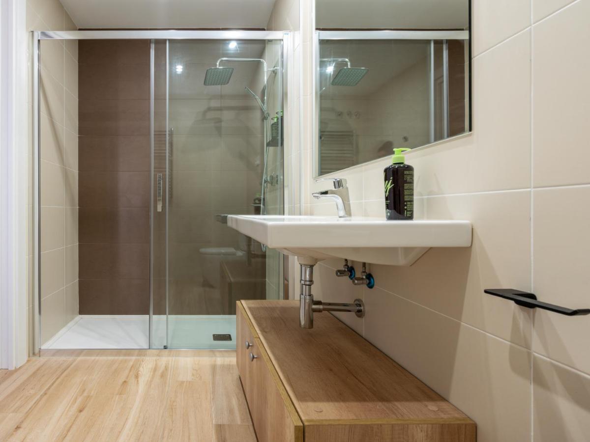 Limehome Barcelona Carrer De Besalu 90 - Estancia Temporal Εξωτερικό φωτογραφία