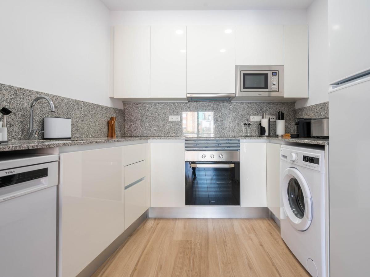 Limehome Barcelona Carrer De Besalu 90 - Estancia Temporal Εξωτερικό φωτογραφία